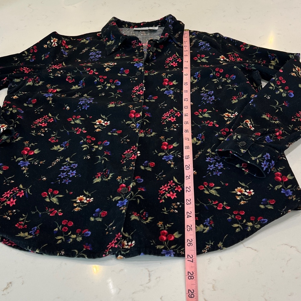 Cabin Creek Ditsy Floral Baby Corduroy Button Down Shirt 100% Cotton Size Large - Picture 9 of 9